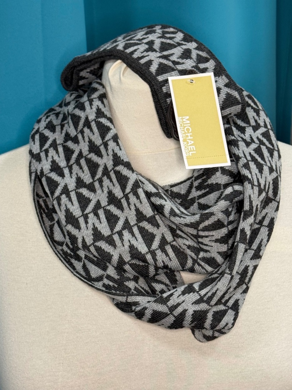 Michael Kors MK Logo Scarf & Headband Set | 2016 | O/S | Black & Gray
